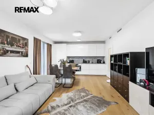Pronájem bytu 2+kk, Praha - Strašnice, Ramonova, 58 m2