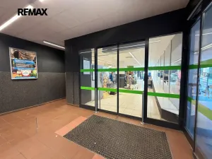 Pronájem výrobních prostor, Praha - Stodůlky, Sluneční náměstí, 105 m2