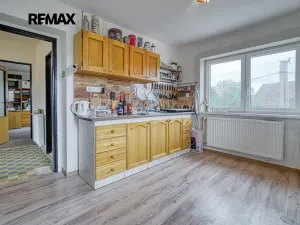 Prodej rodinného domu, Královice, 250 m2