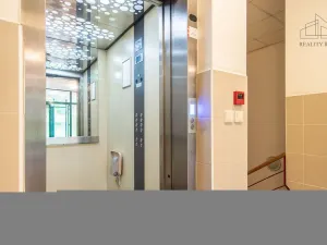 Pronájem bytu 3+1, Praha - Hlubočepy, Högerova, 100 m2