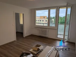 Pronájem bytu 1+1, Praha - Záběhlice, Ellnerové, 36 m2