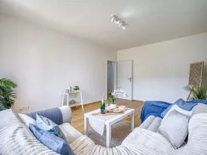 Pronájem bytu 2+1, Trutnov - Horní Staré Město, Pomněnková, 55 m2