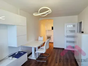 Pronájem bytu 2+kk, Praha - Kobylisy, Kaňkovského, 44 m2