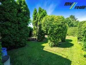 Prodej rodinného domu, Radim, 258 m2