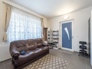 Prodej rodinného domu, Chýně, Ke Skále, 220 m2