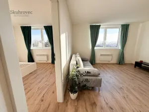 Pronájem bytu 3+kk, Nymburk, Komenského, 65 m2