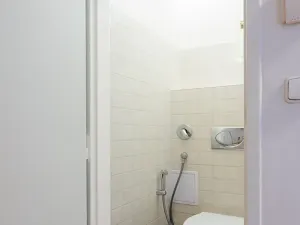 Pronájem bytu 4+kk, Praha - Holešovice, Veverkova, 111 m2