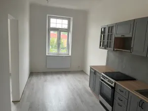 Pronájem bytu 1+1, Praha - Libeň, Primátorská, 41 m2