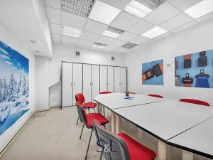 Prodej výrobních prostor, Turnov, Hruborohozecká, 2500 m2