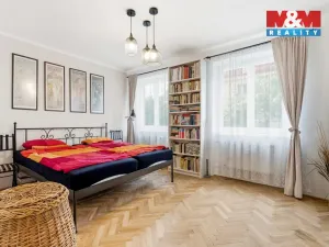 Prodej bytu 2+1, Praha - Žižkov, Jeseniova, 74 m2