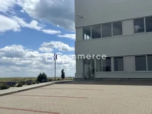 Pronájem kanceláře, Brno, Letiště Brno-Tuřany, 300 m2