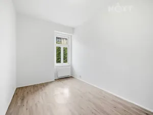 Prodej bytu 2+kk, Praha - Libeň, V zahradách, 39 m2
