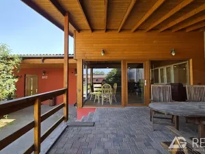 Prodej zemědělského objektu, Úžice, 5128 m2