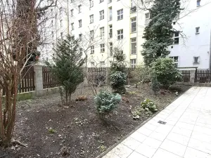 Prodej bytu 3+kk, Praha - Holešovice, Šternberkova, 100 m2
