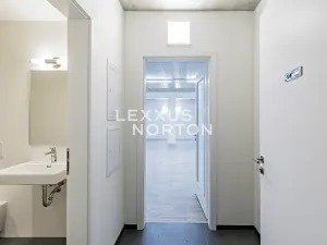 Pronájem kanceláře, Praha - Smíchov, Nad Bertramkou, 130 m2