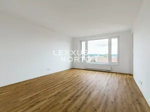 Prodej bytu 2+kk, Praha - Libeň, Zenklova, 55 m2