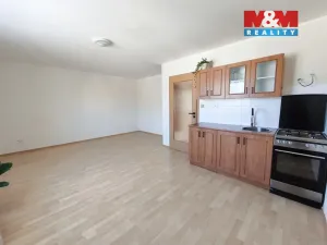 Pronájem bytu 2+kk, Benešov, Rubešova, 48 m2