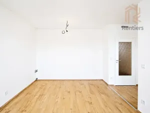 Prodej bytu 1+kk, Praha - Hostivař, Arnošta Staňka, 31 m2
