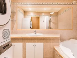 Prodej bytu 3+1, Brno, Uzbecká, 71 m2