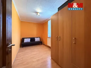 Prodej atypického bytu, Měšice, U školky, 118 m2