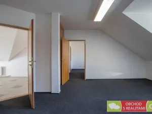 Prodej komerční, Chrudim - Chrudim IV, Lupáčova, 612 m2