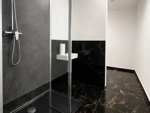 Pronájem komerční nemovitosti, Ostrava, 28. října, 83 m2
