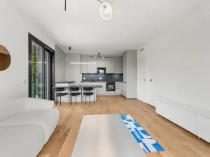 Pronájem bytu 2+kk, Praha - Modřany, Československého exilu, 58 m2