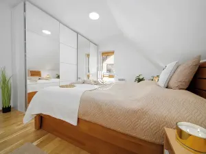 Prodej rodinného domu, Praha - Kolovraty, 120 m2