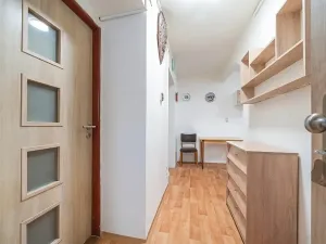 Prodej bytu 3+1, Tmaň, Sídliště, 55 m2