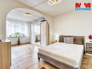 Prodej bytu 2+1, Chomutov, Pod Břízami, 61 m2