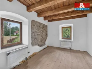 Prodej rodinného domu, Stříbřec - Mníšek, 211 m2