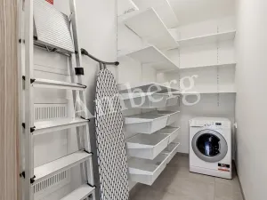 Pronájem bytu 2+kk, Praha - Karlín, U Mlýnského kanálu, 56 m2