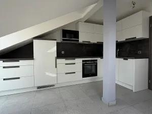 Pronájem bytu 2+kk, Kutná Hora, Waldhauserova, 45 m2