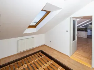 Pronájem bytu 2+kk, Opava, Mánesova, 48 m2