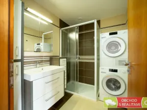 Prodej bytu 2+kk, Praha - Horní Počernice, Studnická, 73 m2