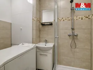 Prodej bytu 2+1, Cheb, V Zahradách, 52 m2