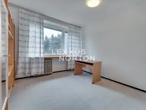 Pronájem rodinného domu, Praha - Dejvice, Krohova, 244 m2