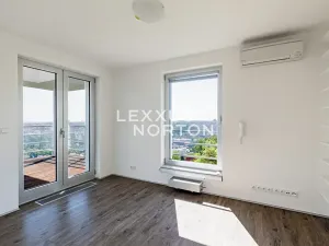 Pronájem bytu 5+kk, Praha - Smíchov, U Dívčích hradů, 202 m2