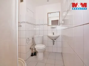Pronájem bytu 1+1, Děčín - Děčín VI-Letná, Školní, 35 m2