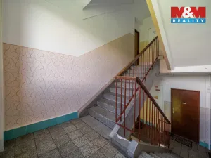 Prodej bytu 2+1, Hrádek - Nová Huť, 1. máje, 56 m2