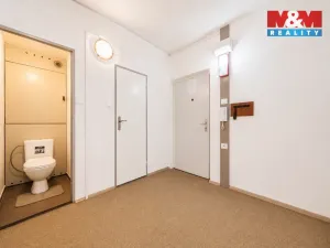 Prodej bytu 2+1, Karlovy Vary - Drahovice, Úvalská, 58 m2