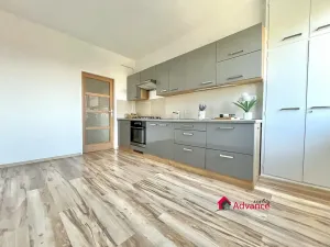 Prodej bytu 2+1, Ostrava, Porubská, 60 m2