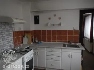 Dražba rodinného domu, Nižbor, 79 m2