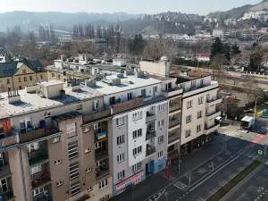 Prodej bytu 2+kk, Praha - Podolí, Dvorecké náměstí, 55 m2