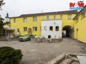 Pronájem bytu 2+1, Veselí nad Lužnicí - Veselí nad Lužnicí I, Budějovická, 90 m2