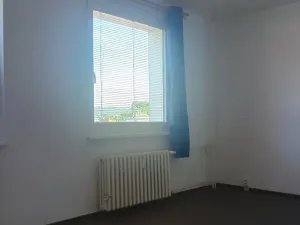 Pronájem bytu 2+1, Děčín - Děčín XXVII-Březiny, 50 m2