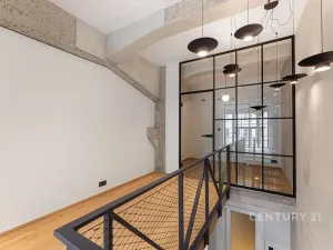 Pronájem bytu 3+kk, Praha - Vysočany, Kolbenova, 65 m2