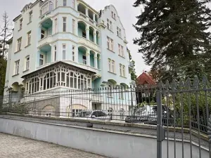 Prodej bytu 3+1, Karlovy Vary, Krále Jiřího, 137 m2