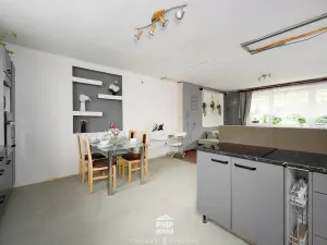 Prodej rodinného domu, Drnovice, 295 m2