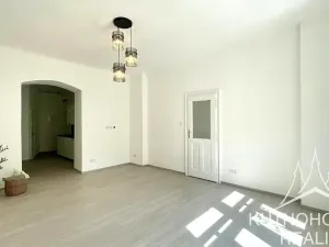 Pronájem bytu 2+1, Kutná Hora, Česká, 65 m2